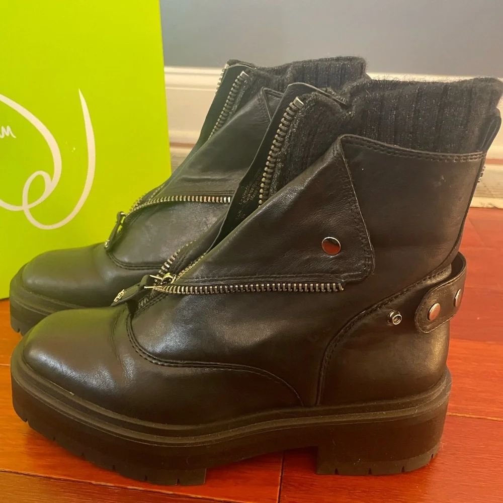 Sam Edelman Black Zip Up Boots Like New with box Size 9M - Picture 9 of 11